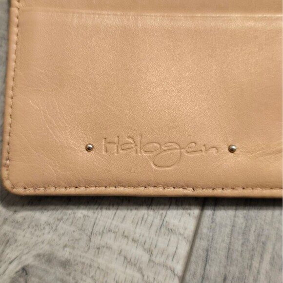 Halogen black genuine saffiano leather clutch crossbody purse wallet with chain - Picture 5 of 11